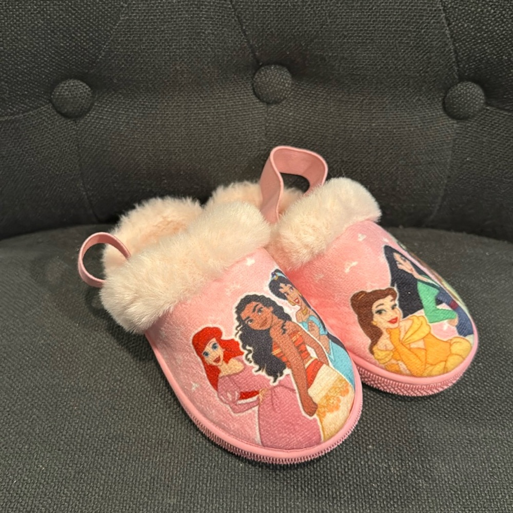 Disney Princess Slippers Size 7/8